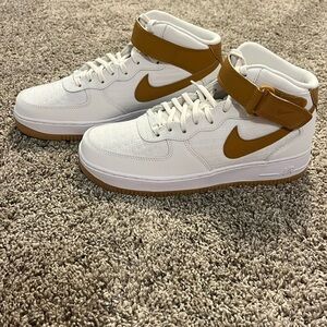 Nike wmns Air Force 1 Mid ‘Desert Ochre’